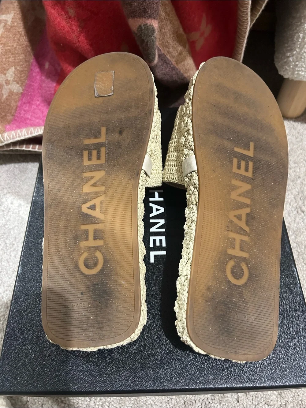 CHANEL raffia footbed comfortable
